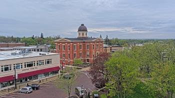 Weather camera view of City of Woodstock.
