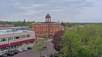 Weather camera view of City of Woodstock.