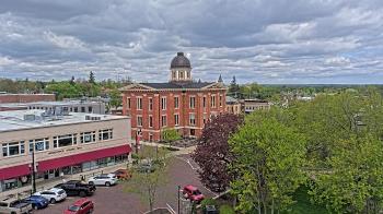 Weather camera view of City of Woodstock.