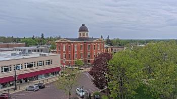Weather camera view of City of Woodstock.