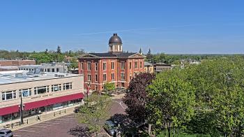 Weather camera view of City of Woodstock.
