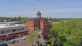 Weather camera view of City of Woodstock.