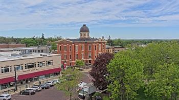 Weather camera view of City of Woodstock.