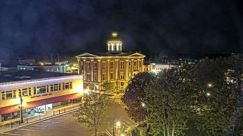 Weather camera view of City of Woodstock.