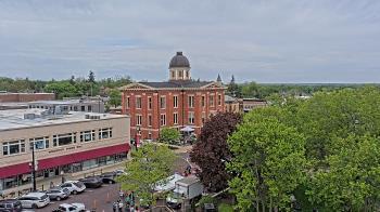Weather camera view of City of Woodstock.