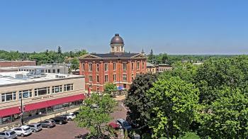 Weather camera view of City of Woodstock.