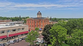 Weather camera view of City of Woodstock.