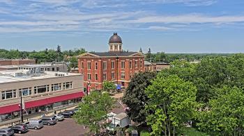 Weather camera view of City of Woodstock.