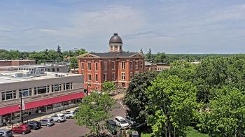 Weather camera view of City of Woodstock.