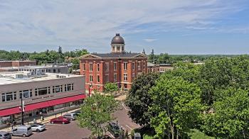 Weather camera view of City of Woodstock.