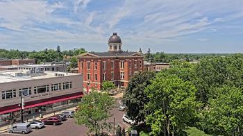 Weather camera view of City of Woodstock.