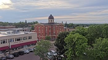 Weather camera view of City of Woodstock.