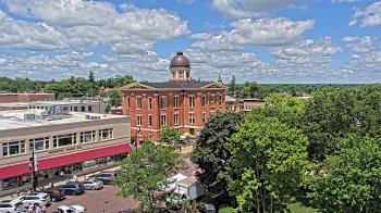 Weather camera view of City of Woodstock.