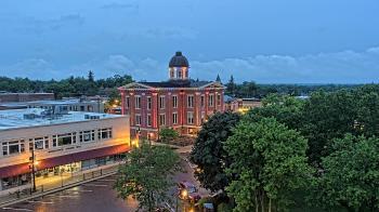Weather camera view of City of Woodstock.