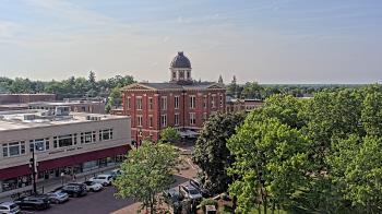 Weather camera view of City of Woodstock.