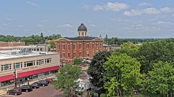 Weather camera view of City of Woodstock.