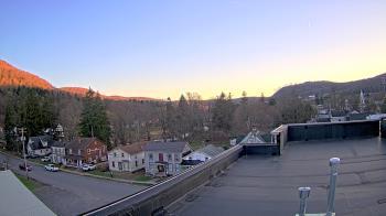 Weather camera view of Delhi.