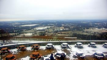 Weather camera view of Dirt Farm Brewing.