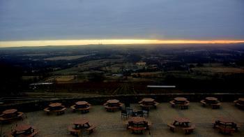 Weather camera view of Dirt Farm Brewing.