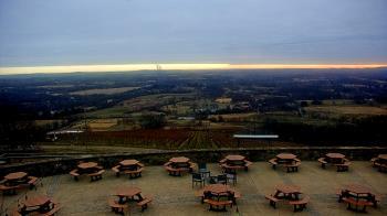 Weather camera view of Dirt Farm Brewing.