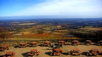 Weather camera view of Dirt Farm Brewing.