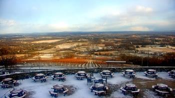 Weather camera view of Dirt Farm Brewing.