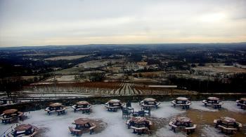 Weather camera view of Dirt Farm Brewing.