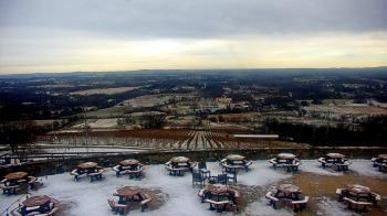 Weather camera view of Dirt Farm Brewing.