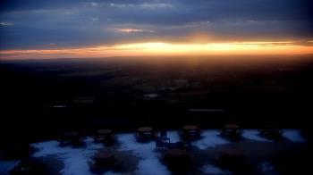 Weather camera view of Dirt Farm Brewing.