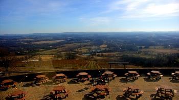 Weather camera view of Dirt Farm Brewing.