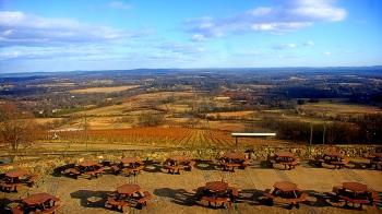 Weather camera view of Dirt Farm Brewing.