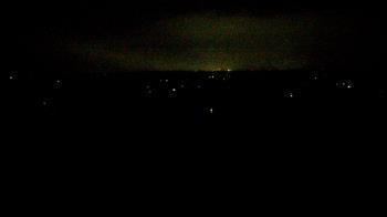 Weather camera view of Dirt Farm Brewing.