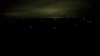 Weather camera view of Dirt Farm Brewing.