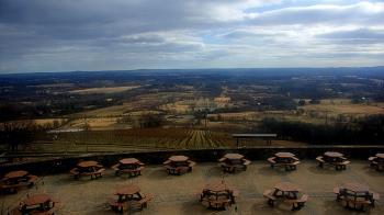 Weather camera view of Dirt Farm Brewing.