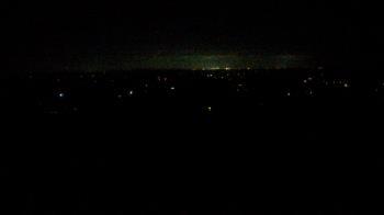 Weather camera view of Dirt Farm Brewing.