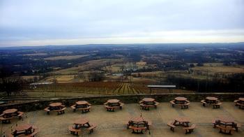 Weather camera view of Dirt Farm Brewing.