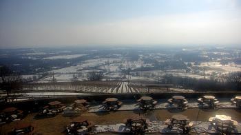 Weather camera view of Dirt Farm Brewing.