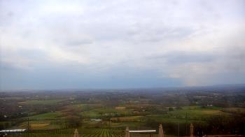 Weather camera view of Dirt Farm Brewing.