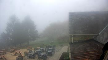 Weather camera view of Dirt Farm Brewing.