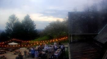 Weather camera view of Dirt Farm Brewing.