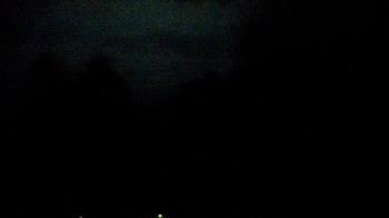 Weather camera view of Dirt Farm Brewing.