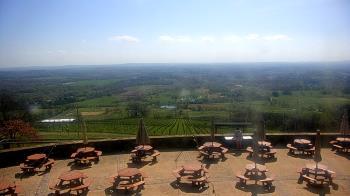 Weather camera view of Dirt Farm Brewing.