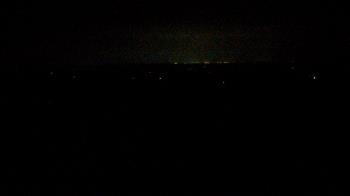 Weather camera view of Dirt Farm Brewing.