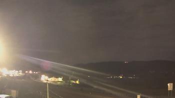 Weather camera view of Wessels Used Cars.