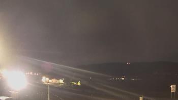 Weather camera view of Wessels Used Cars.