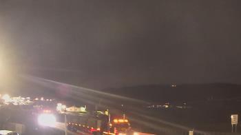 Weather camera view of Wessels Used Cars.