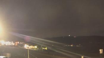 Weather camera view of Wessels Used Cars.