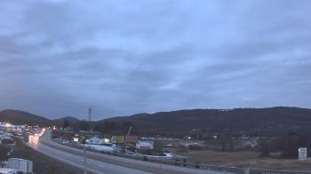 Weather camera view of Wessels Used Cars.