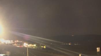 Weather camera view of Wessels Used Cars.