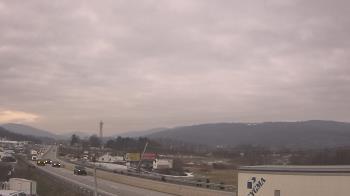 Weather camera view of Wessels Used Cars.